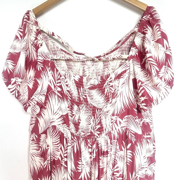 Torrid Pink Cream Leaf Print Maxi Dress ~Sz 2 = 2X ~ Smocked Bodice Off Shoulder - Picture 4 of 13